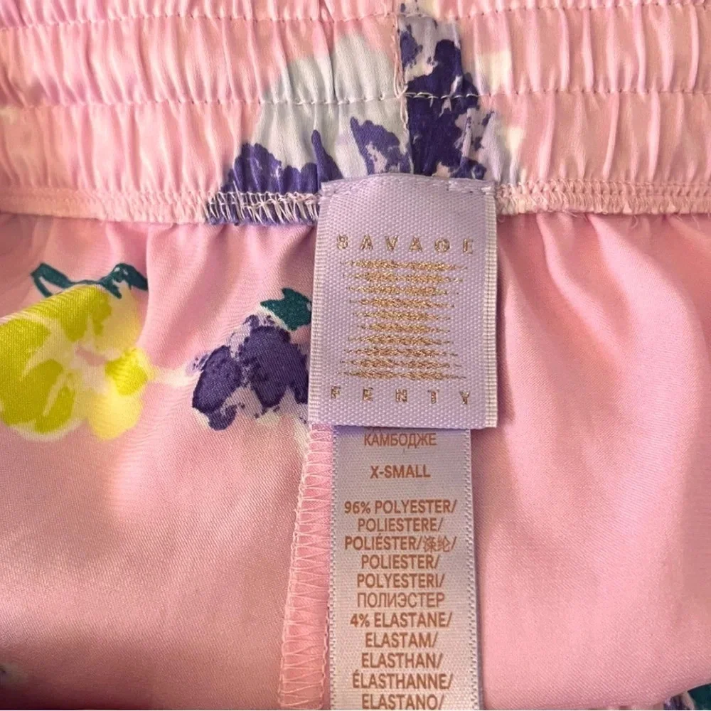 SAVAGE X FENTY Women's Pink Satin Floral Pajama Pants Size XS‎ | EUC